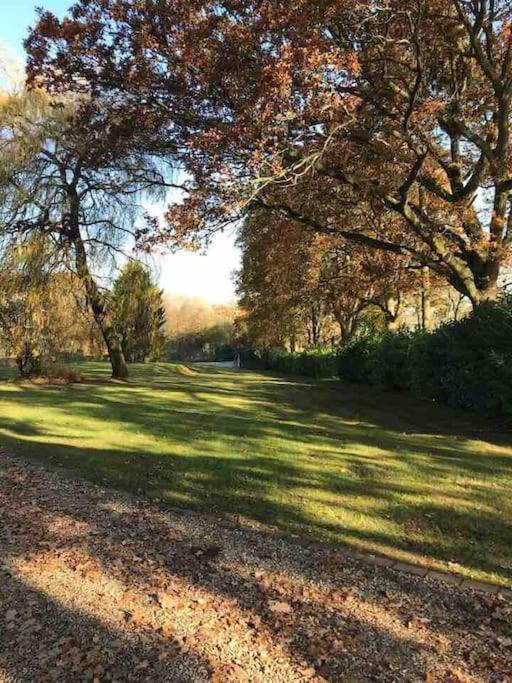 The Pheasantry - Guest House In Beautiful Rural Location Aldermaston Εξωτερικό φωτογραφία